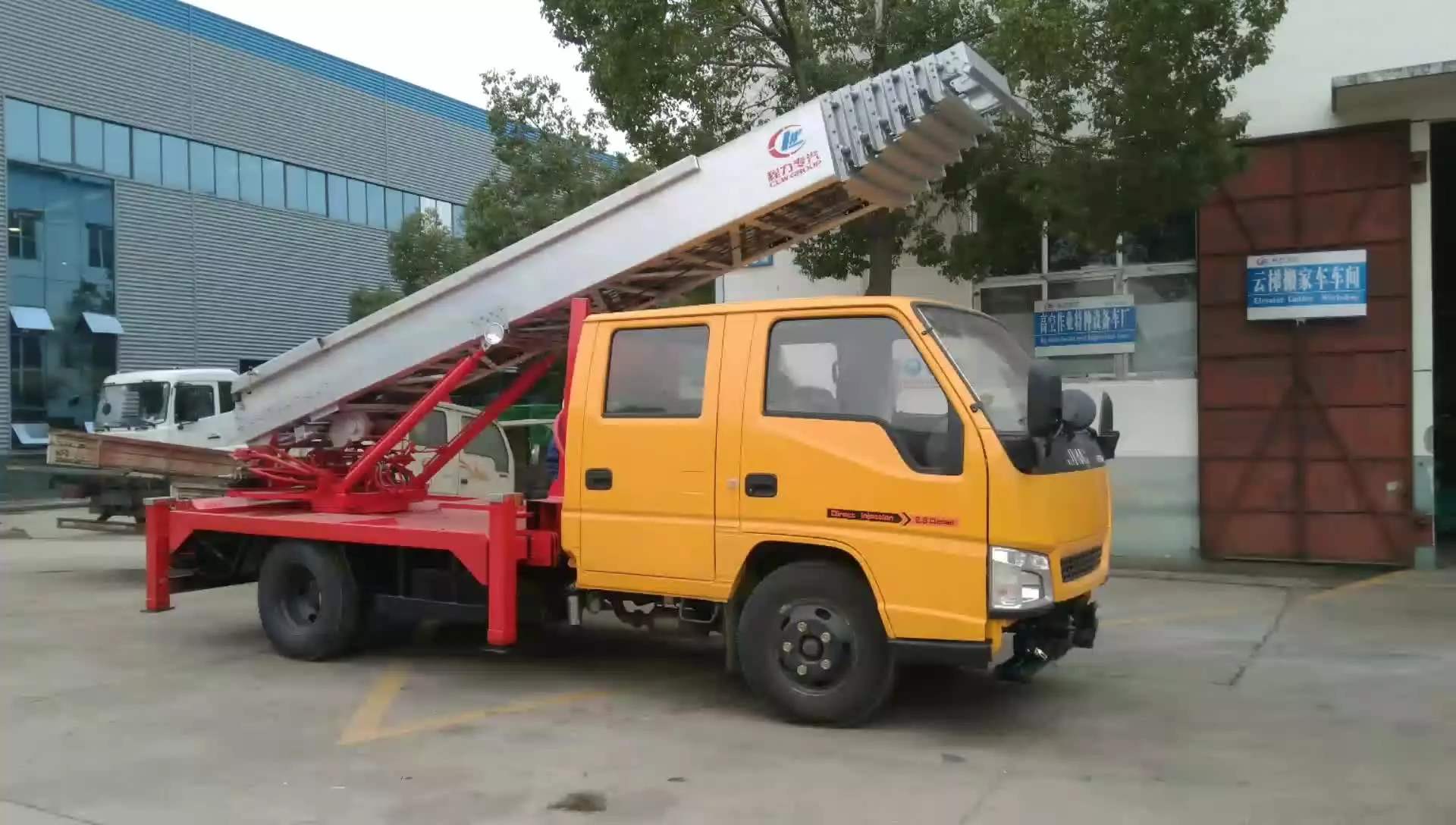 巴音郭楞搬家大型设备2